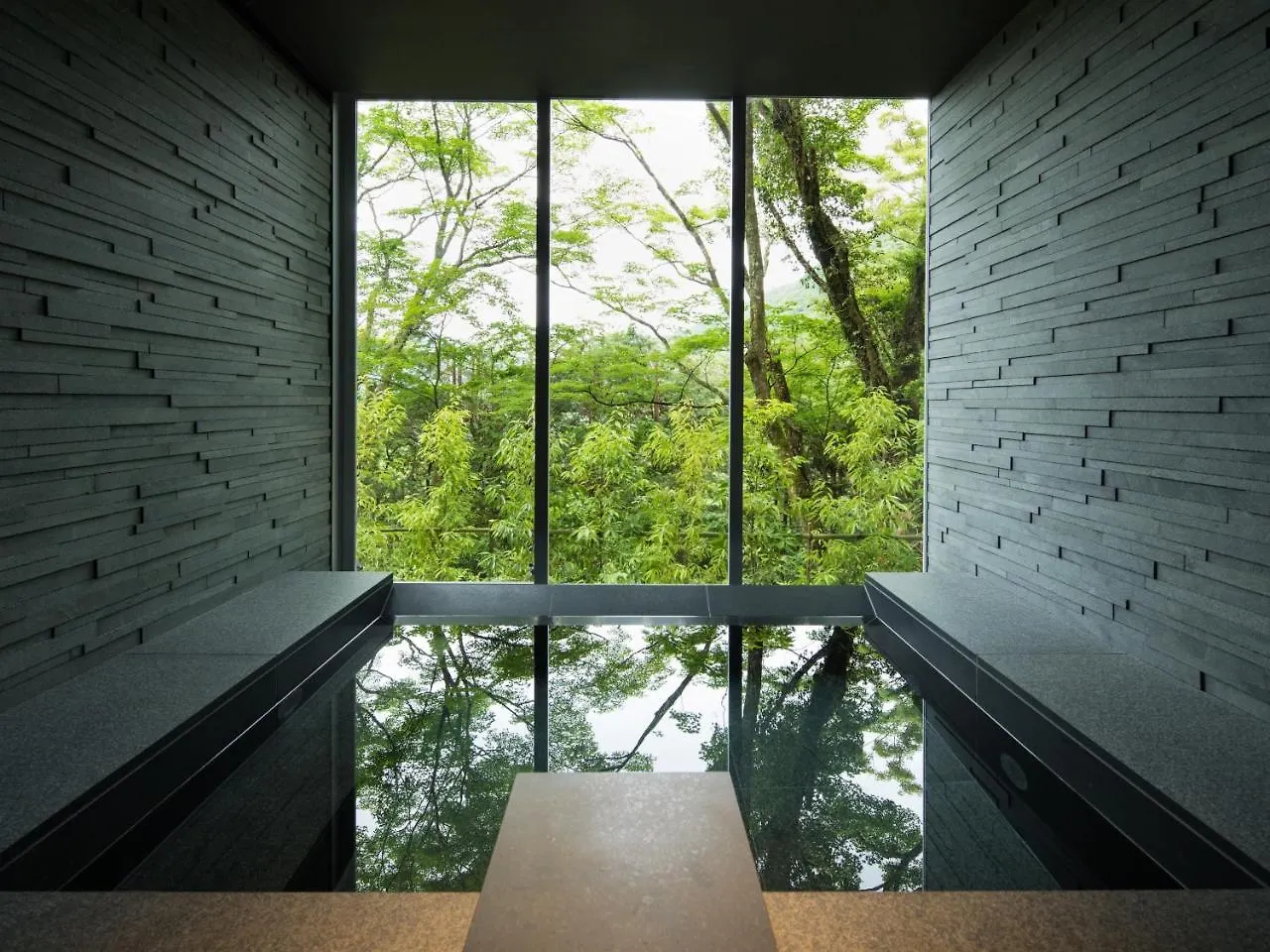Barhotel Hakone Kazan 4*,