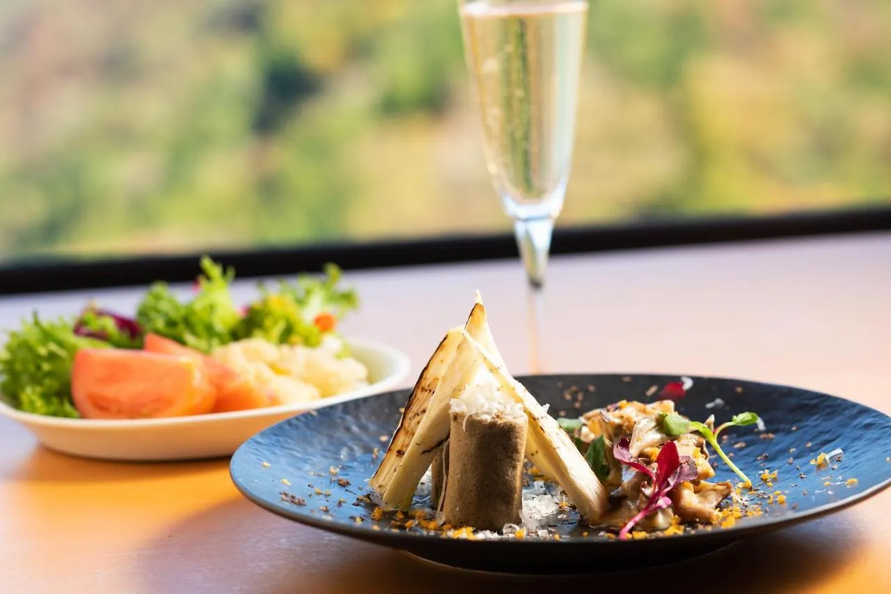 Barhotel Hakone Kazan 4*,