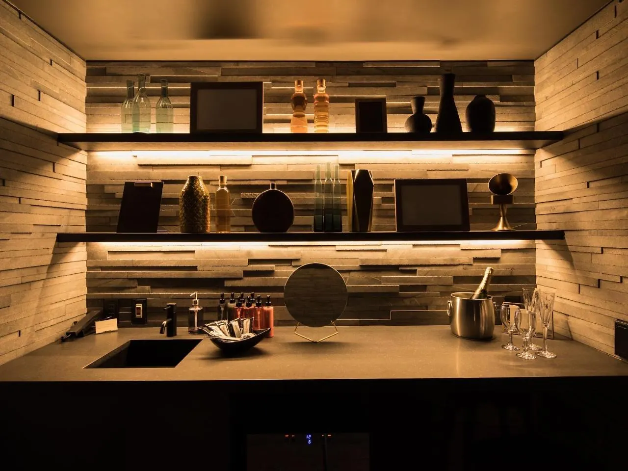 Hotel Barhotel Hakone Kazan