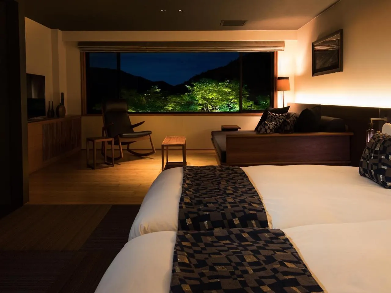 Barhotel Hakone Kazan 4*,
